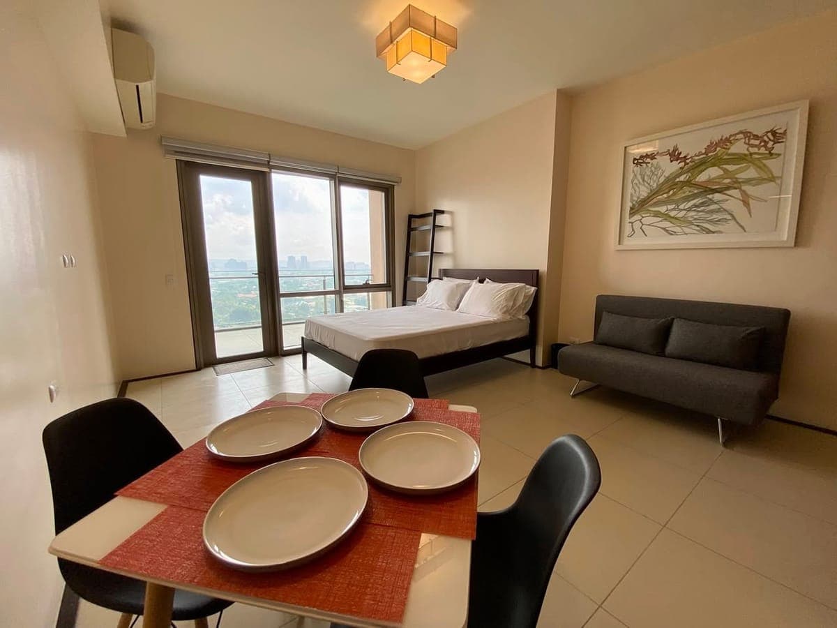 ‼️Furnished Studio Unit for Lease!‼️ - photo 1