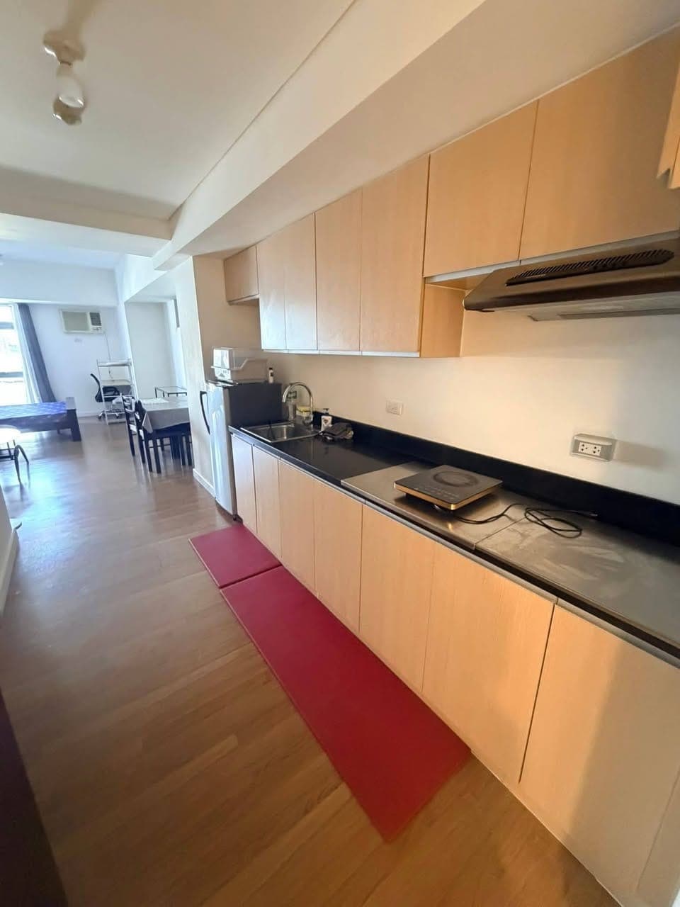 For Lease: - photo 1