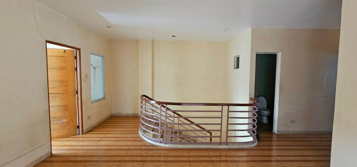 Owner here - For Rent 2 Storey House in Afpovai 5 Western Bicutan near McKinley BGC Fort Bonifacio Taguig - photo 1