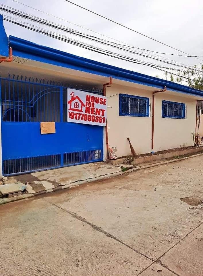 HOUSE FOR RENT - photo 1