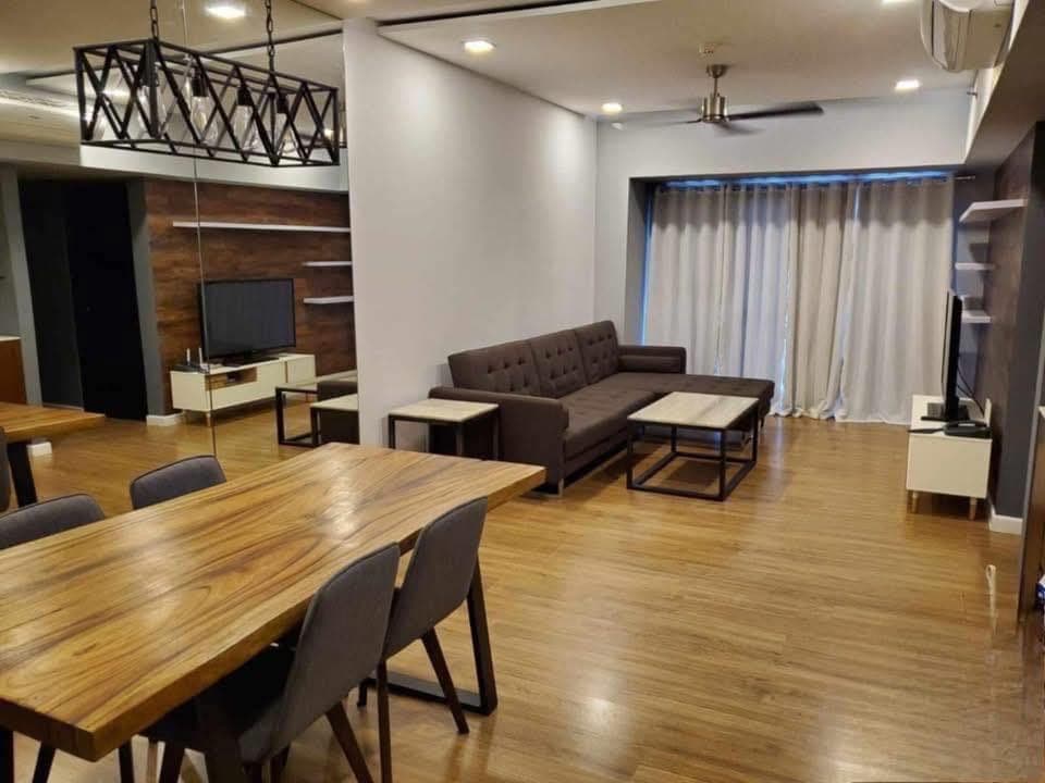 For Lease: Fully Furnished 2 Bedroom in One Maridien, BGC, Taguig City - photo 2