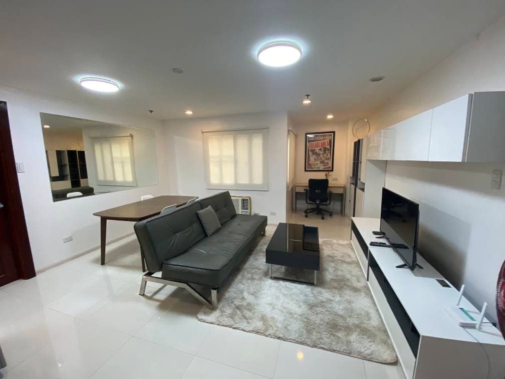 direct tenant or brokers welcome - photo 2