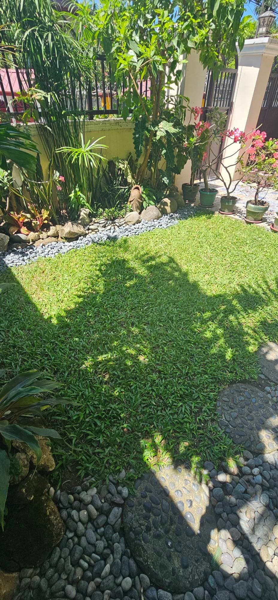 1BR FOR RENT IN AFPOVAI TAGUIG NEAR BGC - photo 2