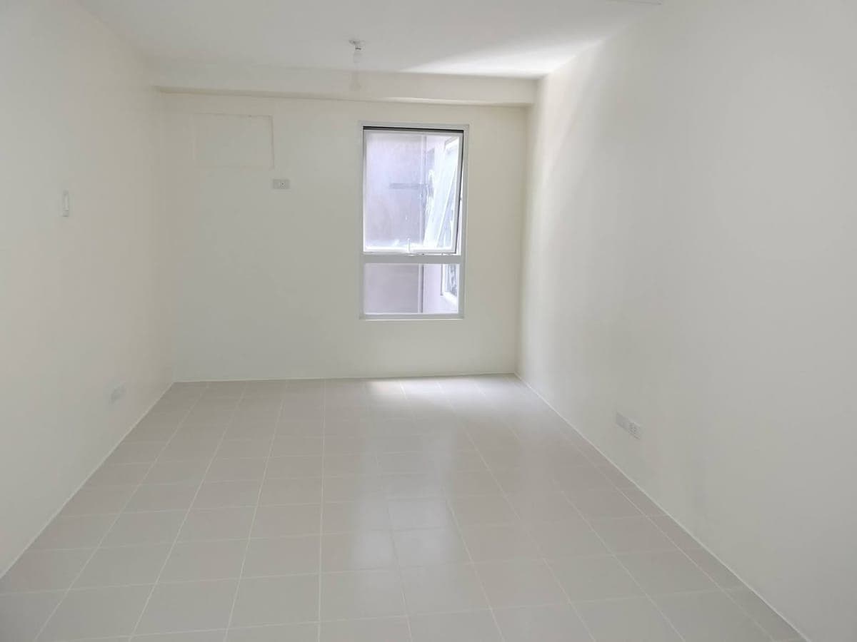 FOR RENT (Studio type unit - 5th floor, Bldg 13) - photo 2