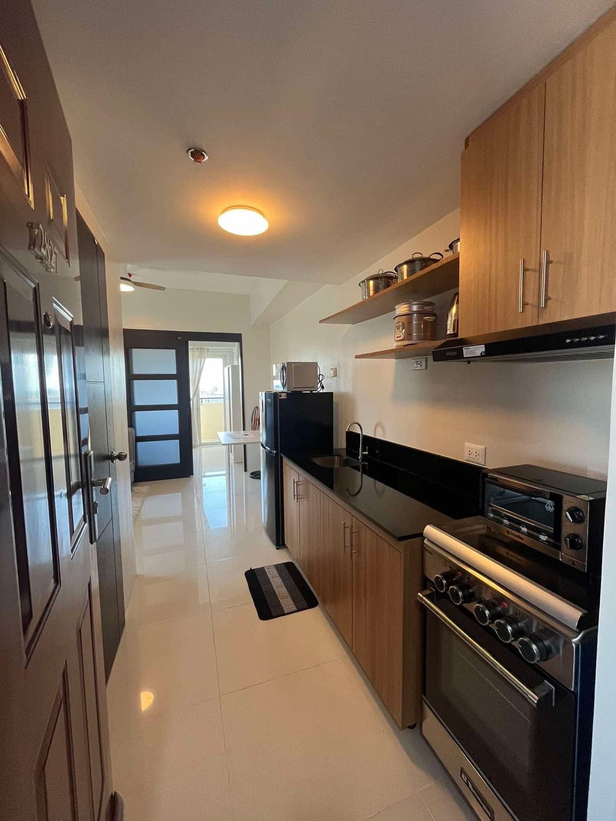 ❗️Superior 1 Bedroom Unit at Ridgewood Premier Towers for RENT ❗️ - photo 7