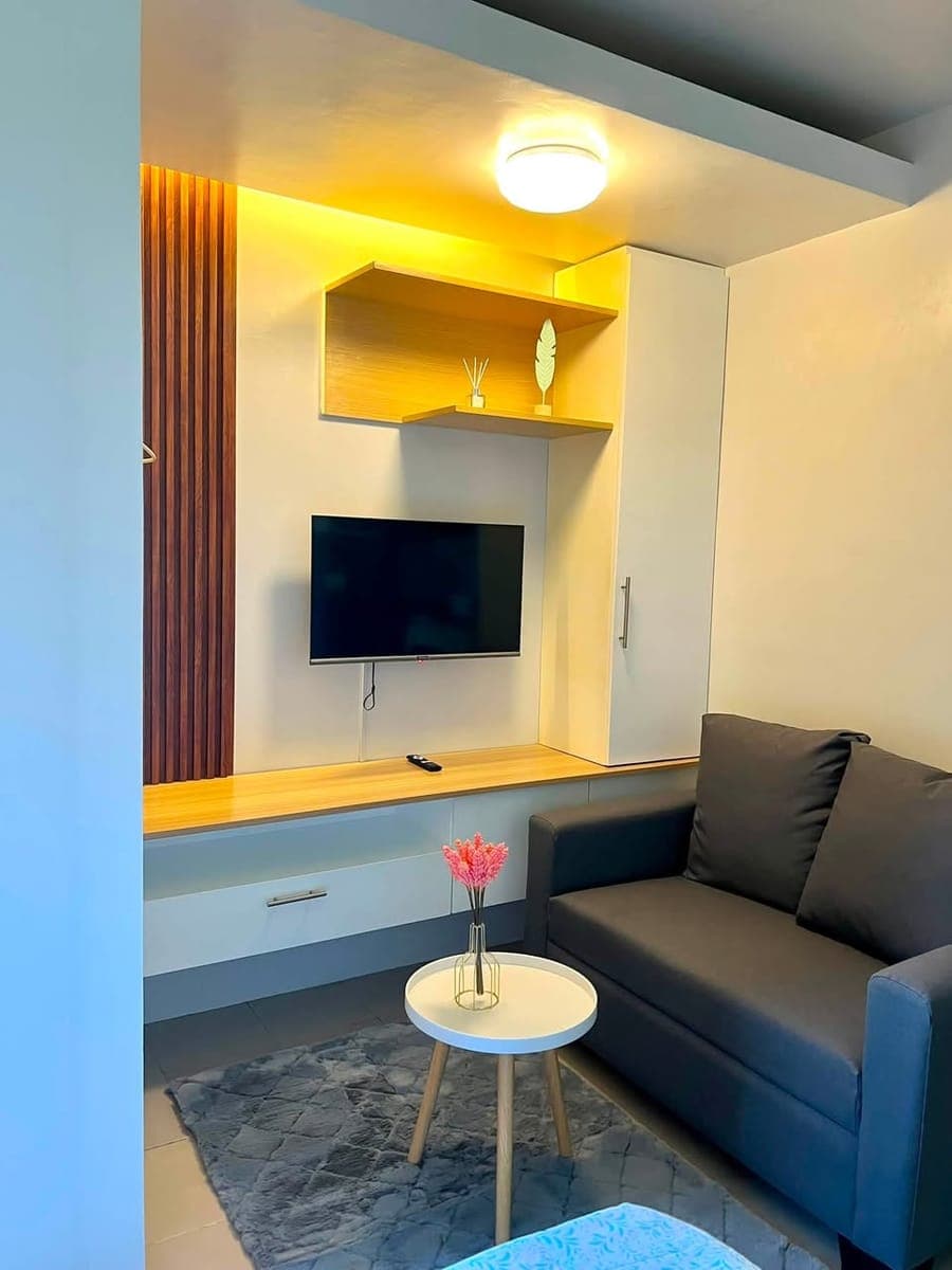 🏡 CONDO FOR RENT IN MACTAN! ✨ - photo 1