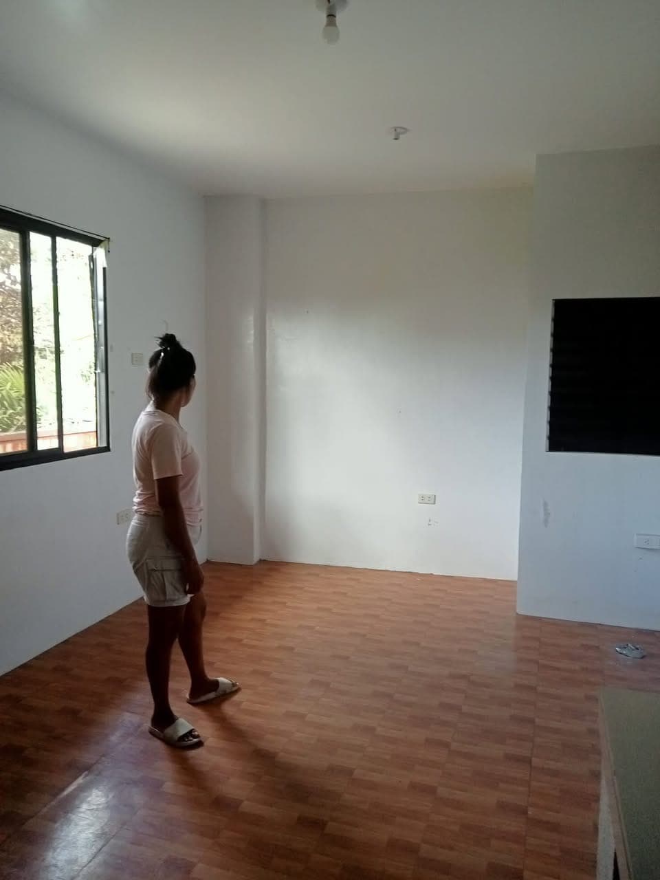 𝐑𝐨𝐨𝐦 𝐟𝐨𝐫 𝐫𝐞𝐧𝐭 𝐒𝐓𝐔𝐃𝐈𝐎 𝐓𝐘𝐏𝐄 - photo 1