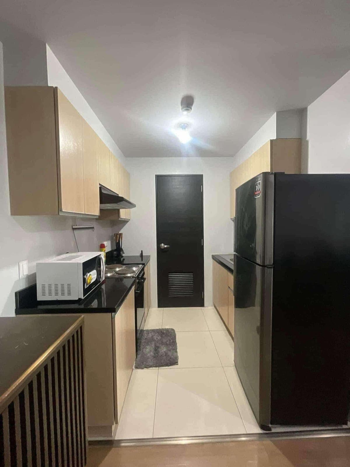 ‼️FOR RENT🏢TWO SERENDRA, MERANTI TOWER, BGC💥32nd floor - photo 1