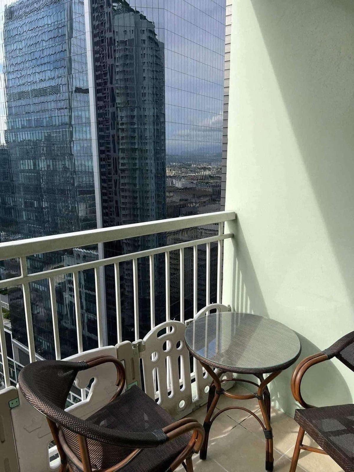 ‼️FOR RENT🏢TWO SERENDRA, MERANTI TOWER, BGC💥32nd floor - photo 6