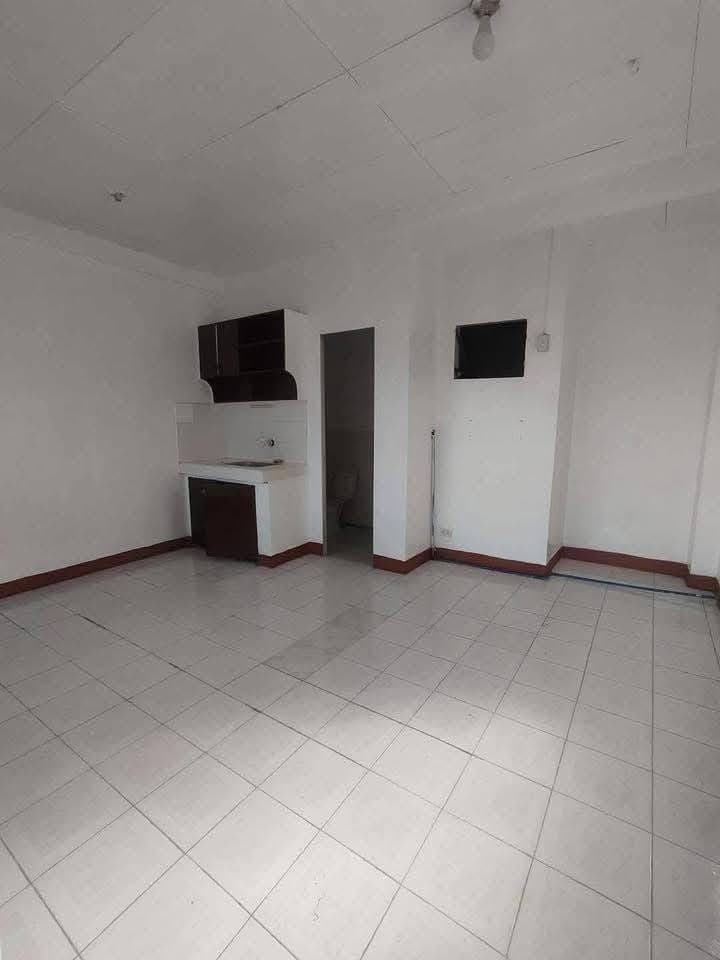 Studio Pad for rent at Muco Street Carmen 6,000! - photo 1