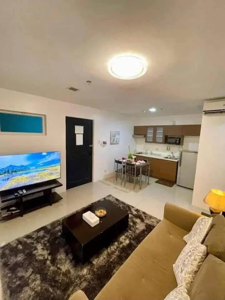 ONE BEDROOM CONDO UNIT FOR RENT - photo 1