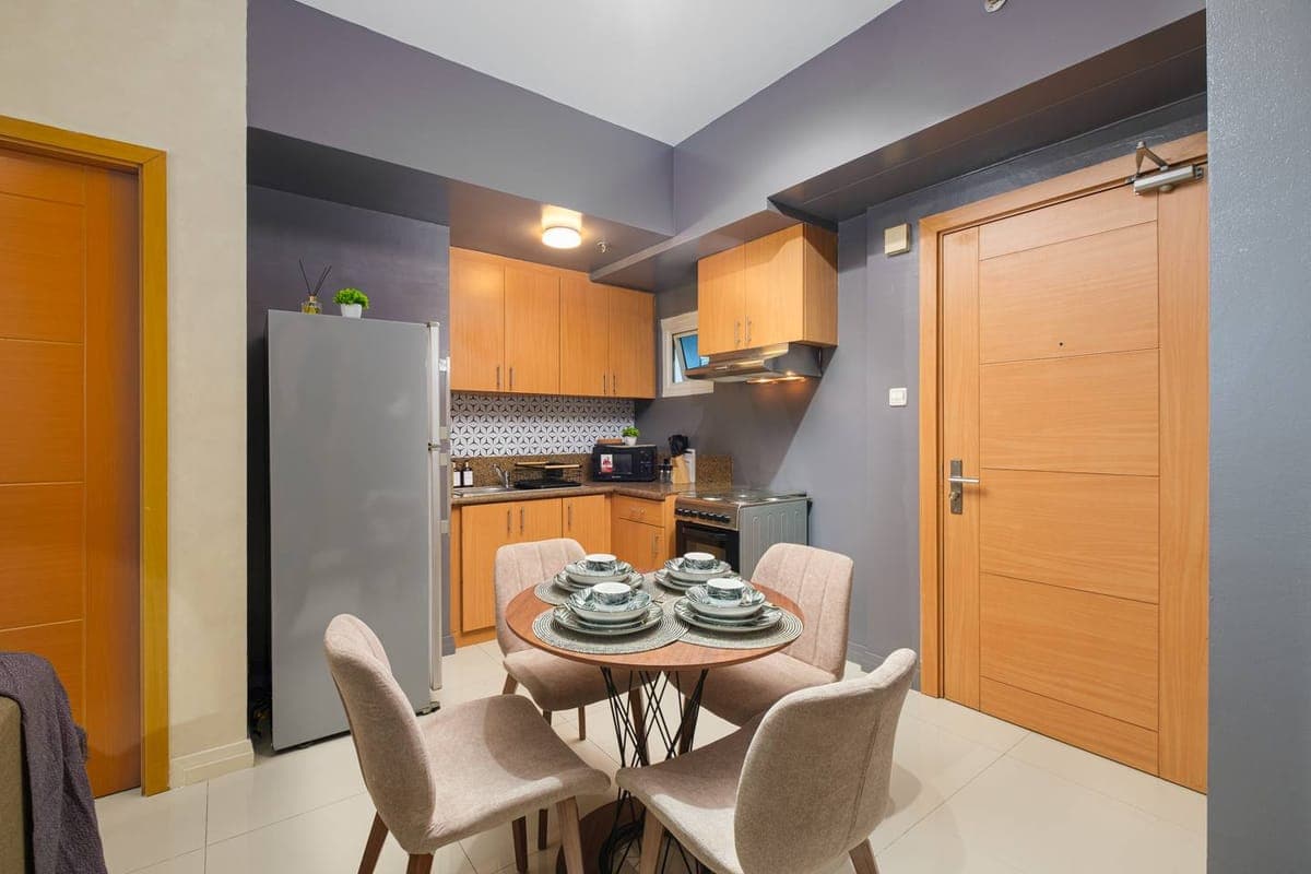 2BR Trion 1 for Rent - photo 5