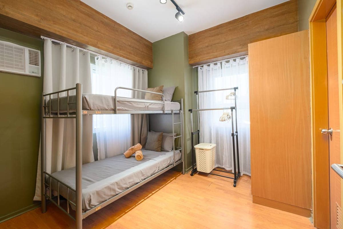 2BR Trion 1 for Rent - photo 8