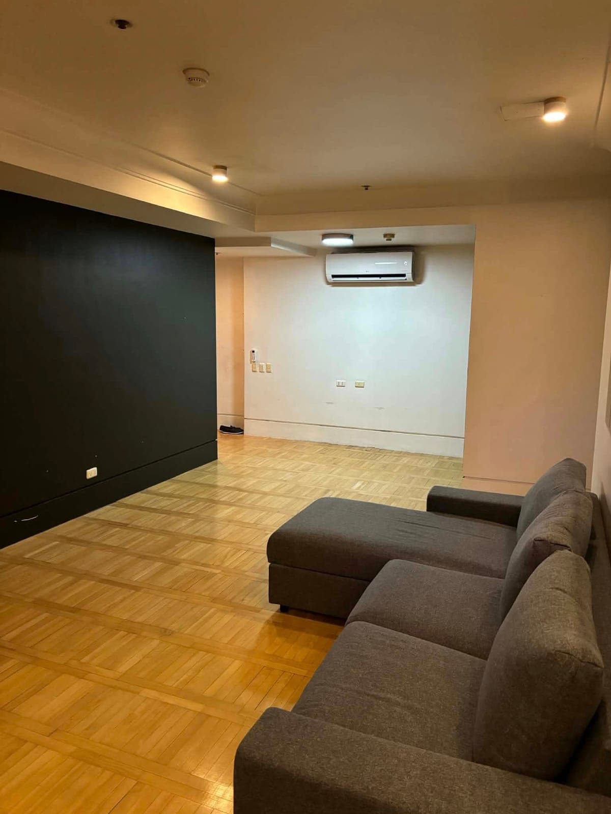 ‼️𝐅𝐎𝐑 RENT🏢ONE MCKINLEY, BGC - photo 9