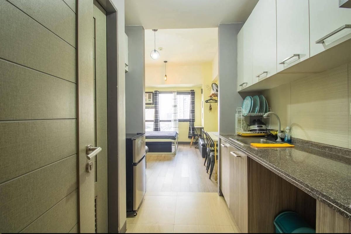 Rush Condo for Rent – Sentinel Residences, Cubao - photo 1