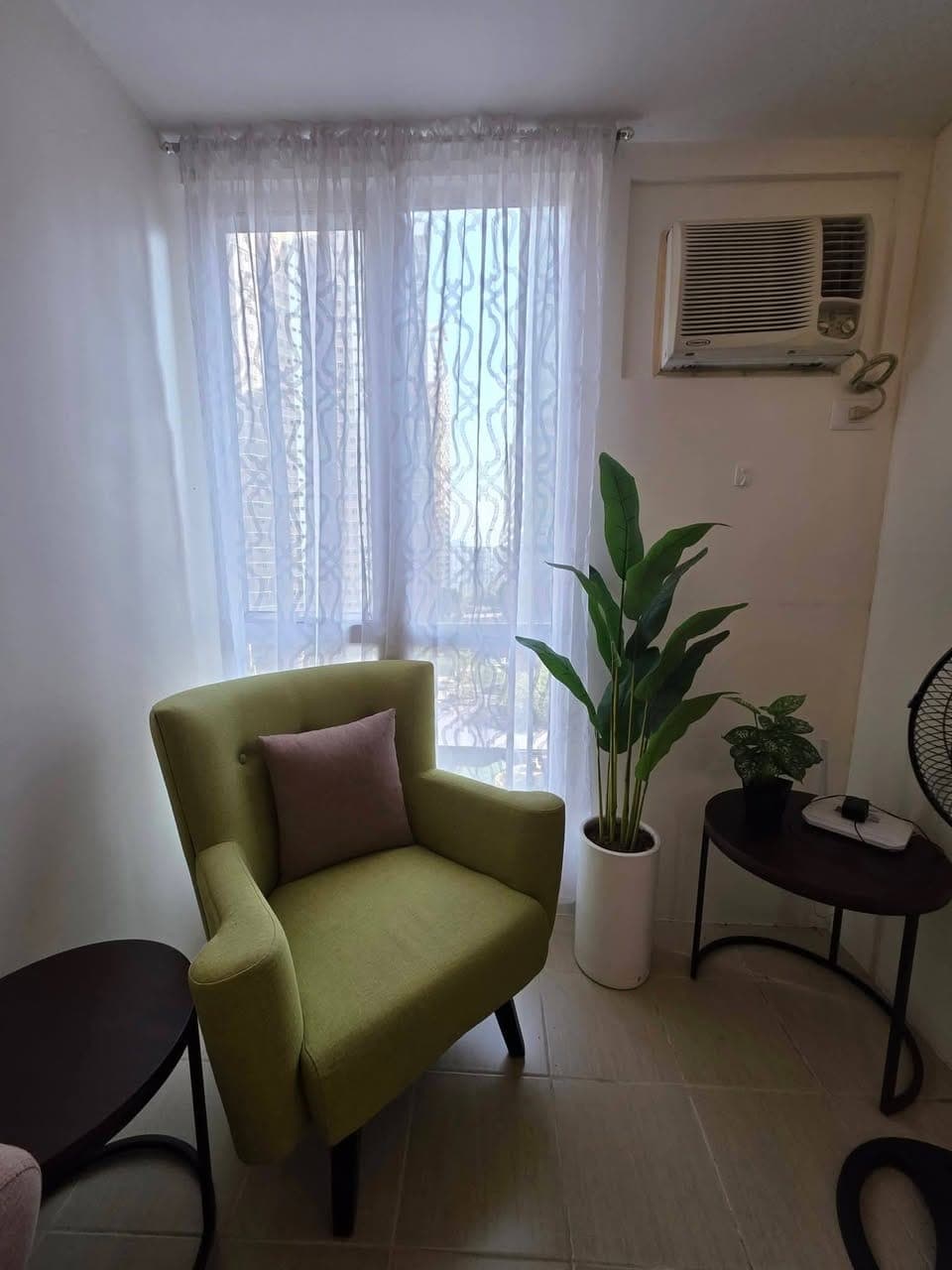 FOR RENT Condo: Furnished - photo 4