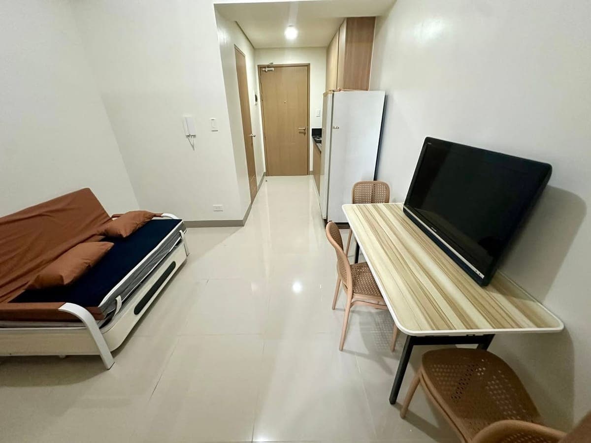 Glam residence GMA mrt station. Brand new unit for rent 20k per month 09772486390 - photo 1