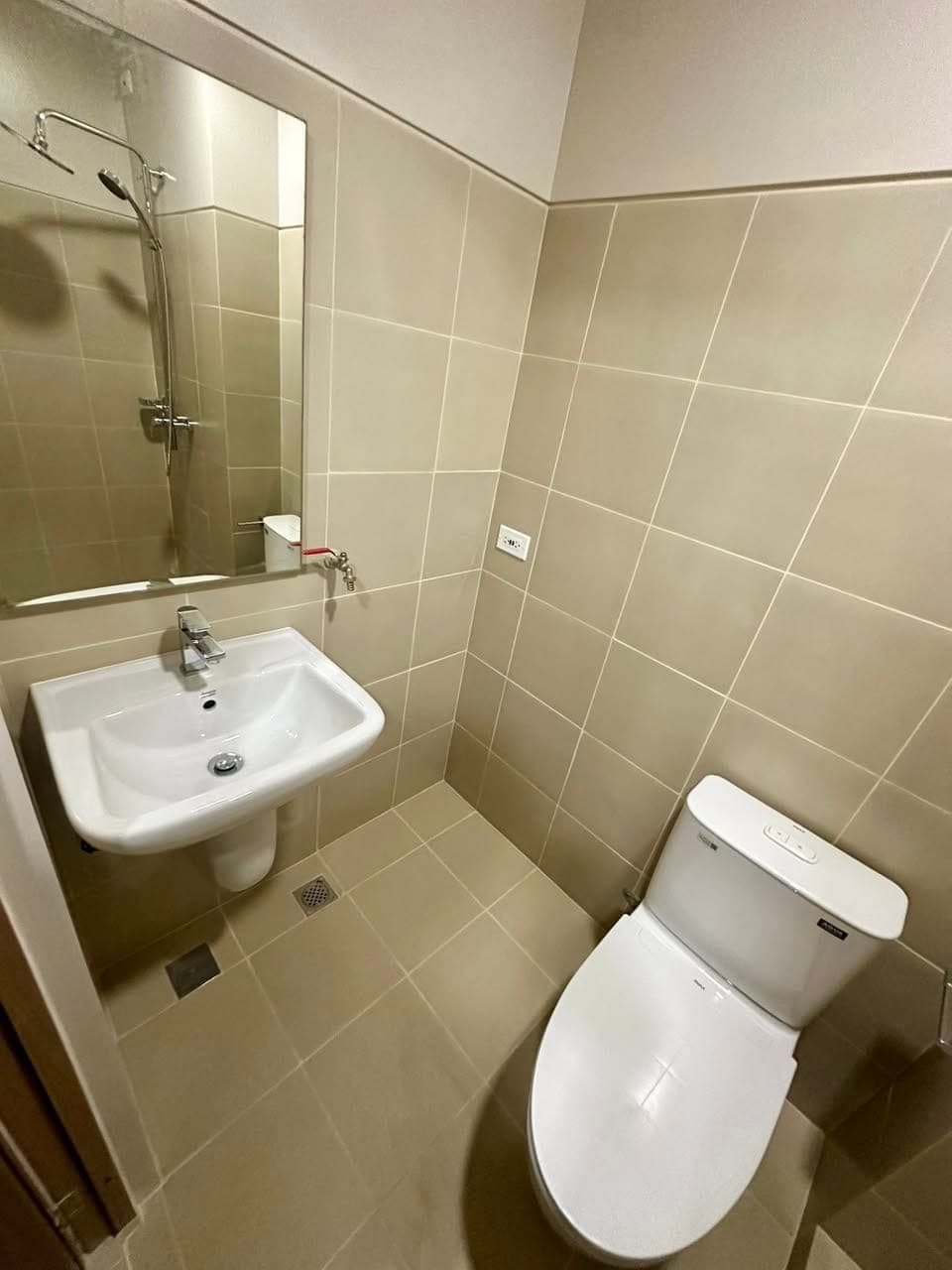 Glam residence GMA mrt station. Brand new unit for rent 20k per month 09772486390 - photo 3