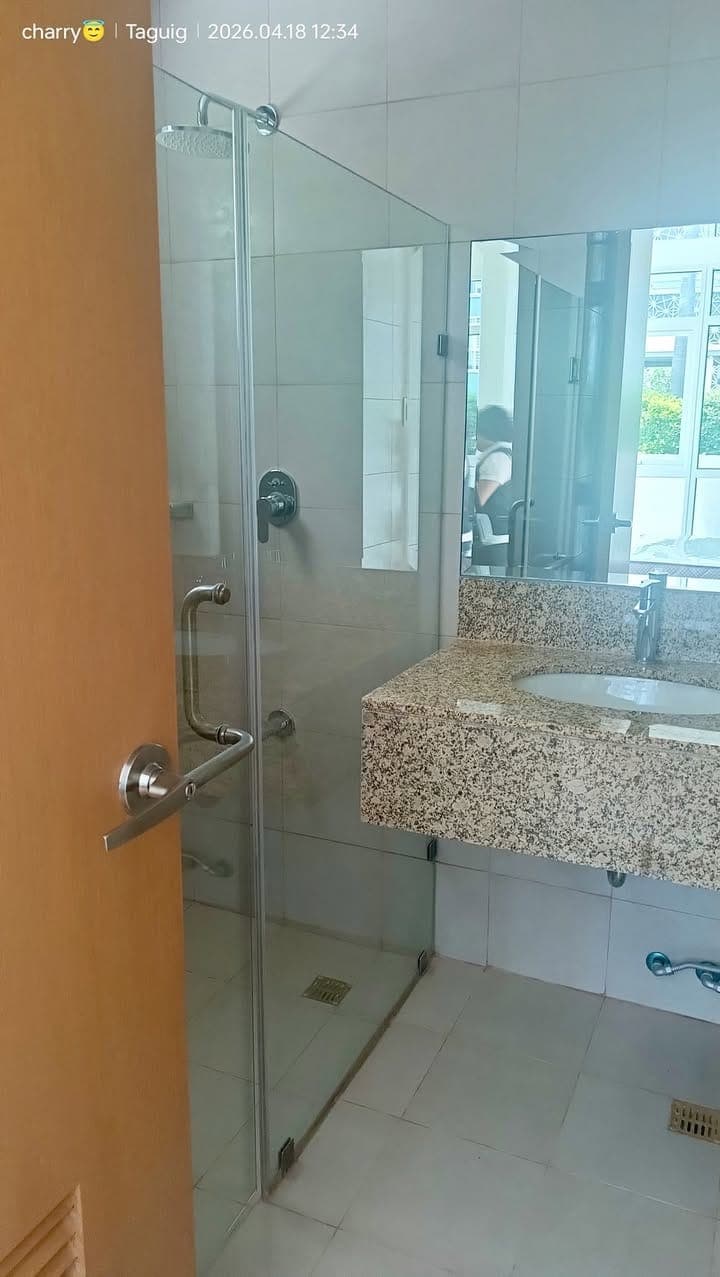 Available for lease - photo 3