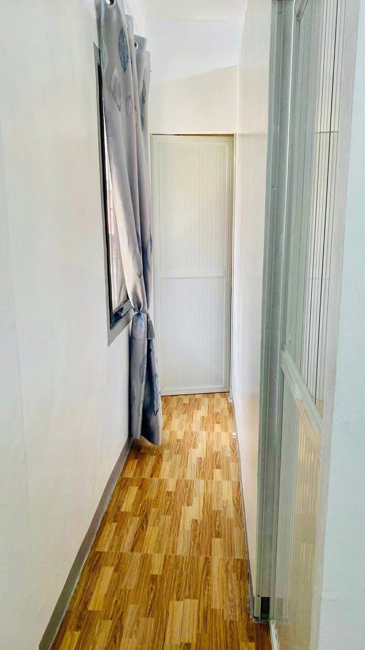 gudpm po saatin lahat baka may nag hahanap dyan ng solo room,nabakante ang 1 room nmin anytime sa mg... - photo 5