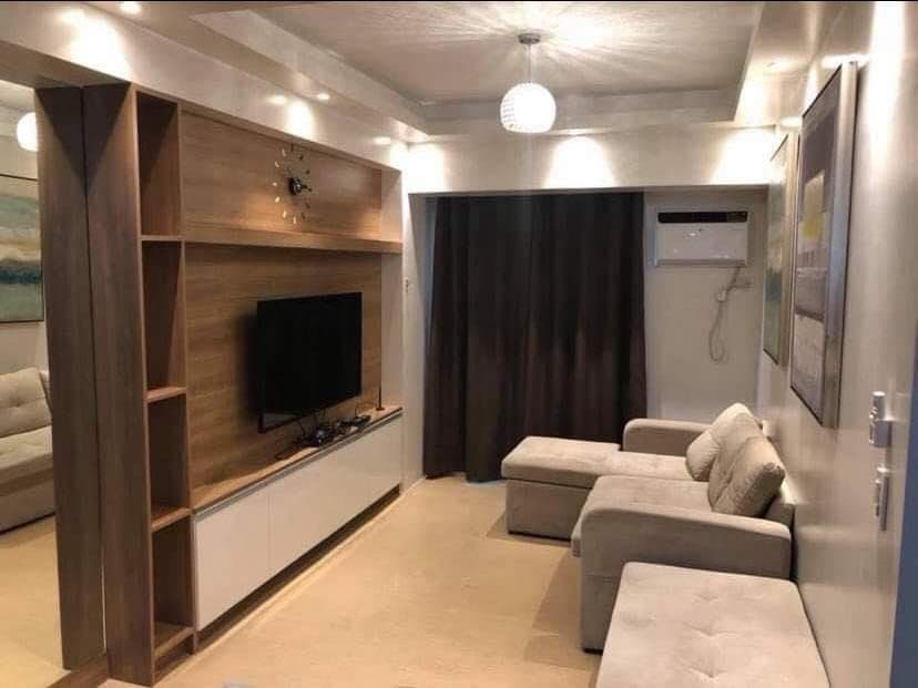 For Lease: - photo 1