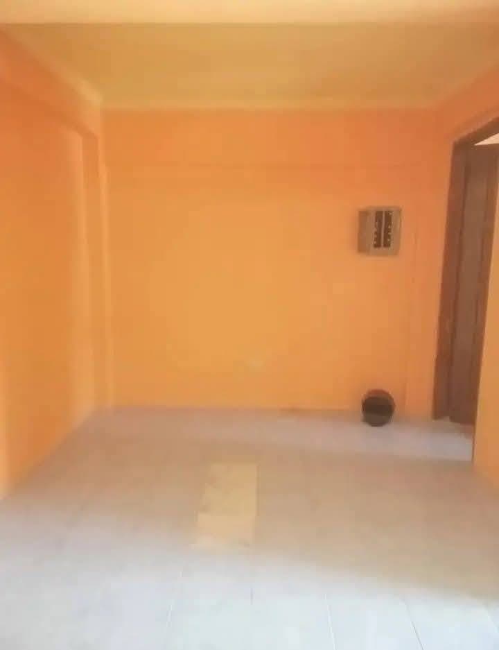 🏡 FOR RENT – Newly Renovated Townhouse 🏡 - photo 1