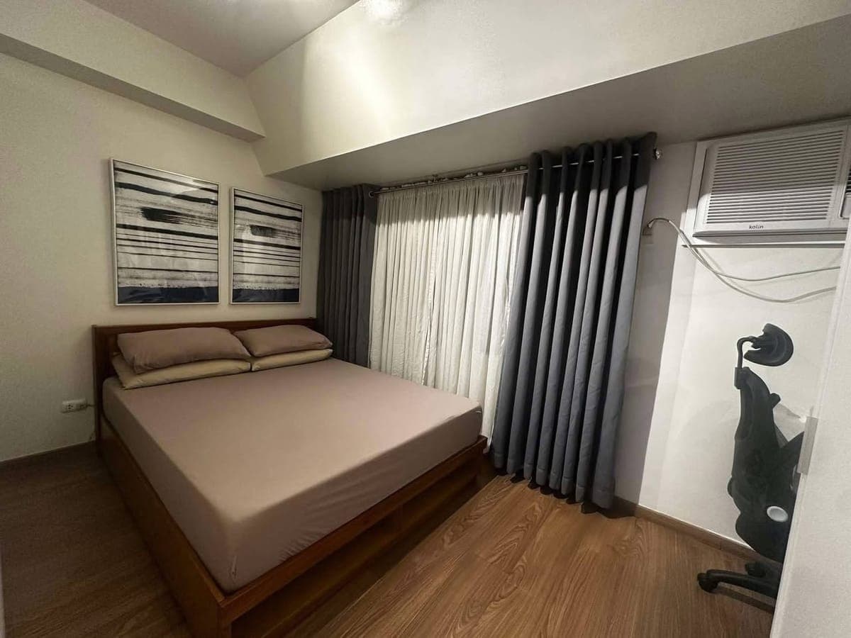 The rise makati - photo 1