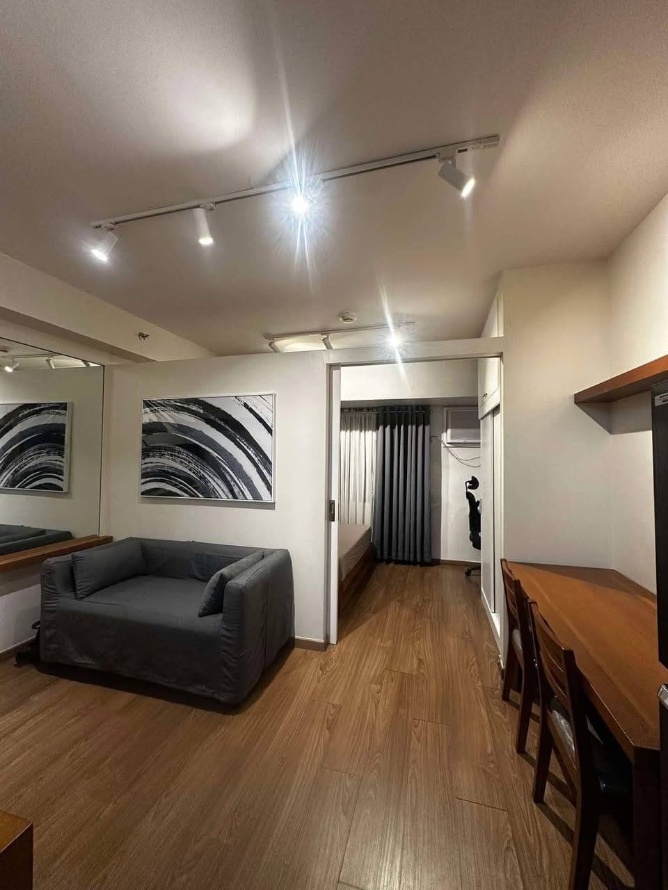 The rise makati - photo 2