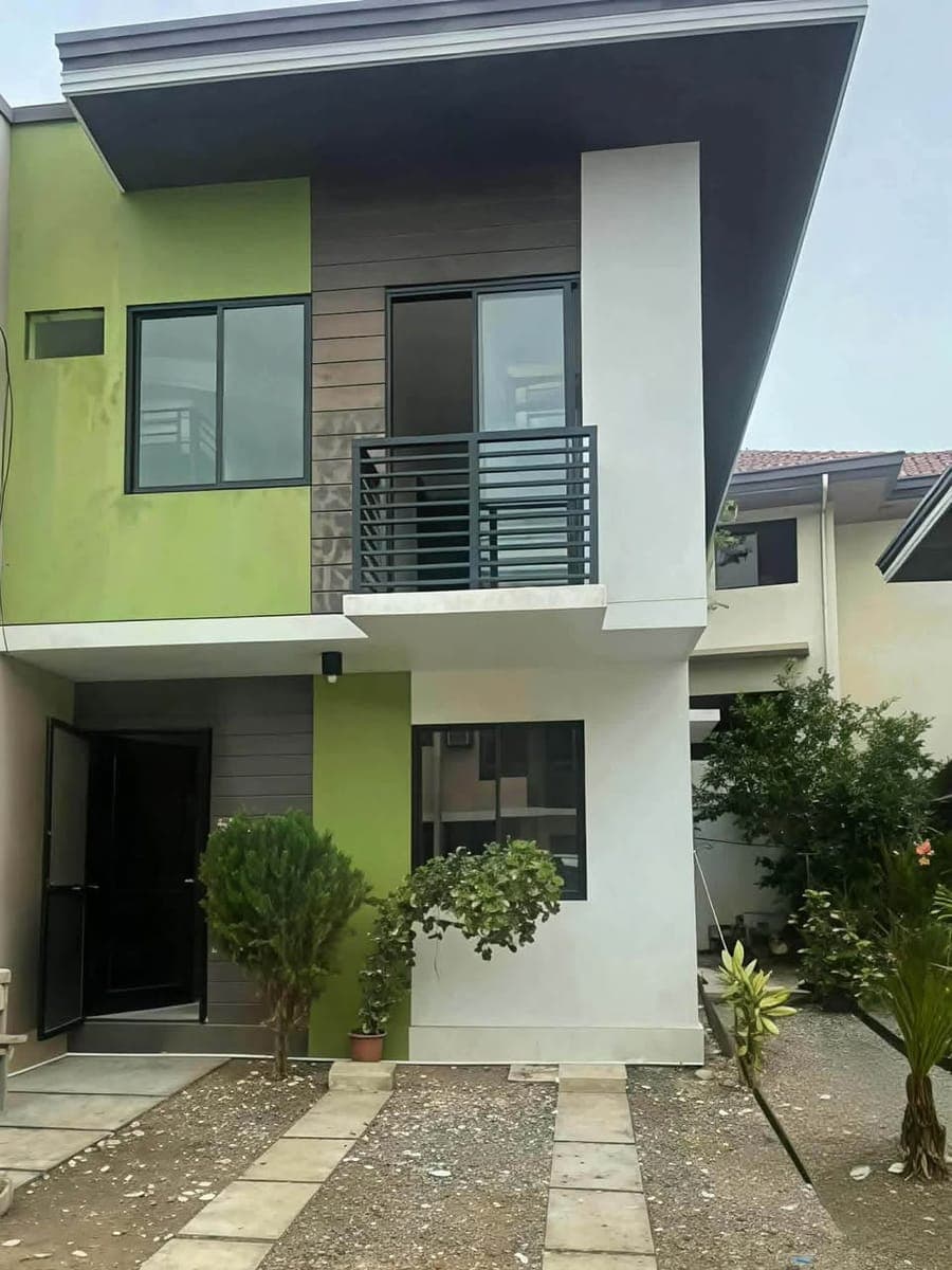 House for rent - photo 1