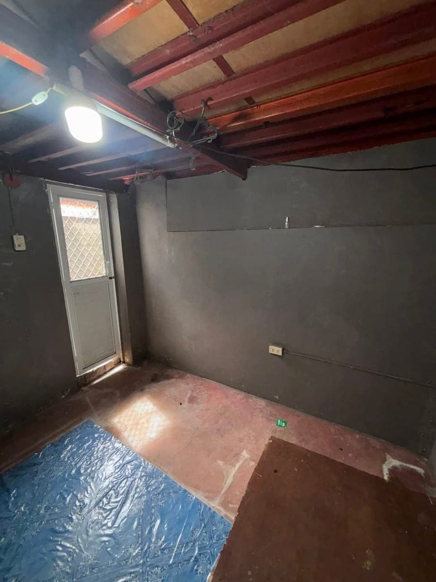 Room for Rent - photo 1