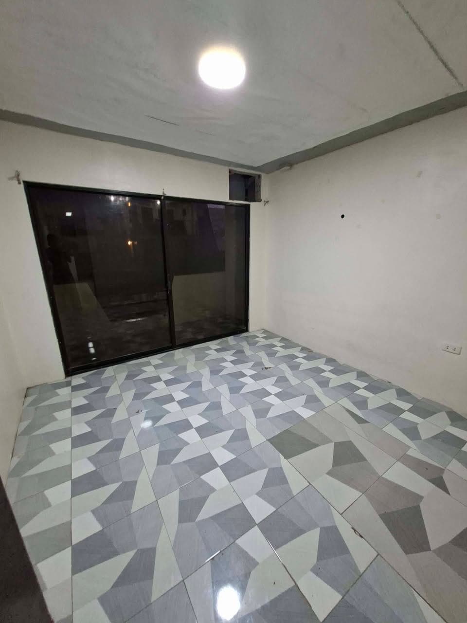 2 bedroom 3rd floor 12k - photo 3