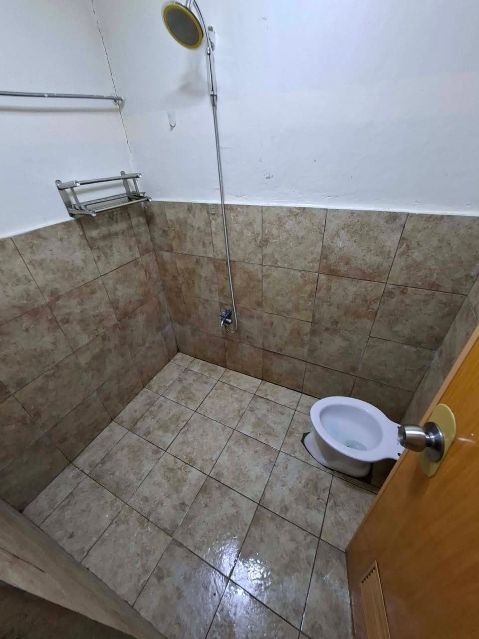 2 bedroom 3rd floor 12k - photo 5