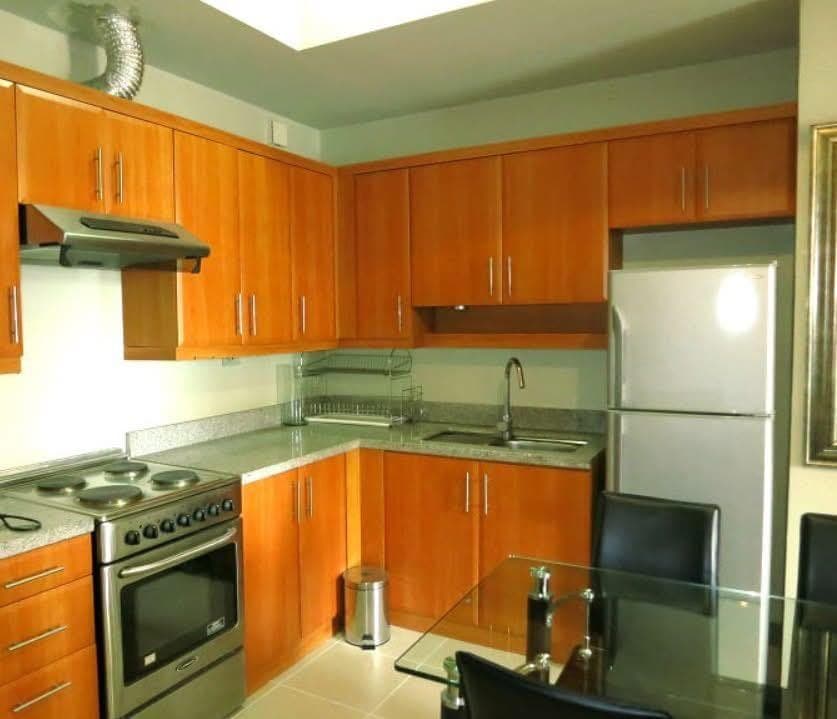 2/3BR corner 80sqm unit Fairways Tower BGC (PHP50K Rent Furnished + 5K parking) - photo 1