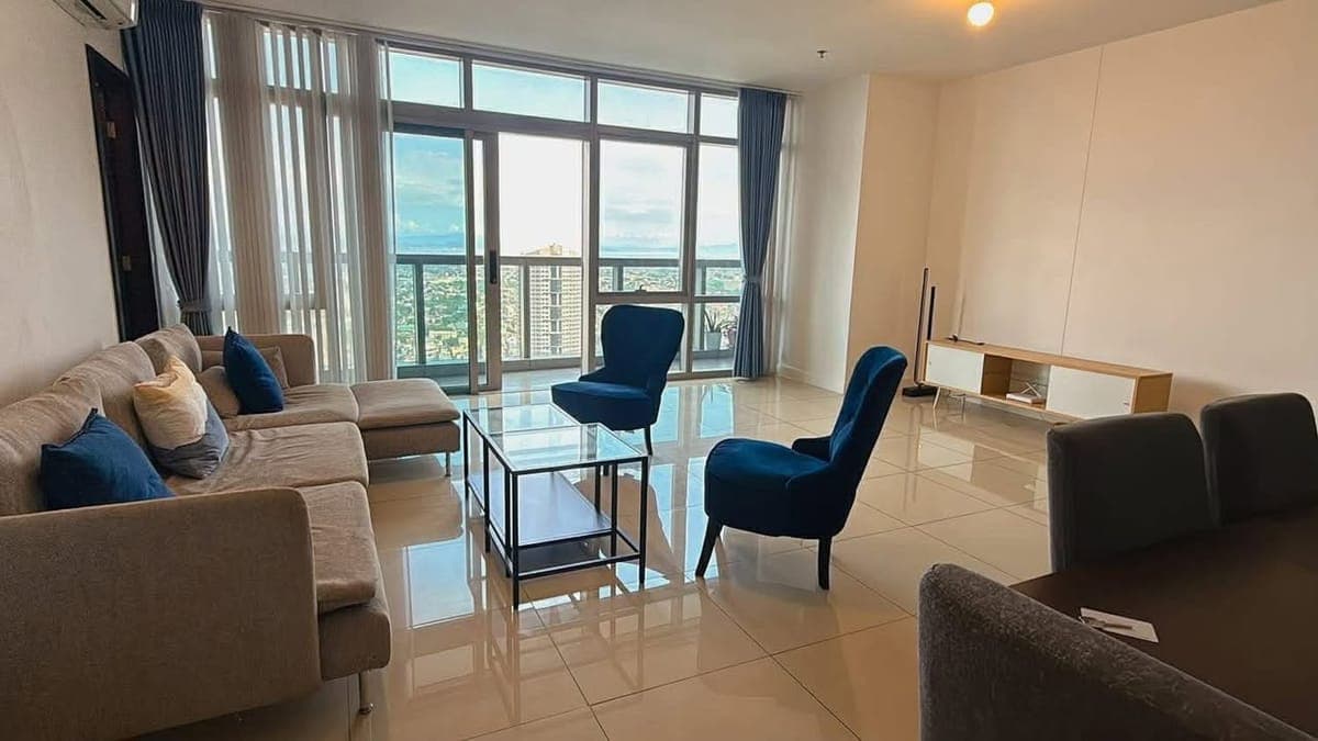 📣FOR LEASE – East Gallery Place, BGC - photo 1