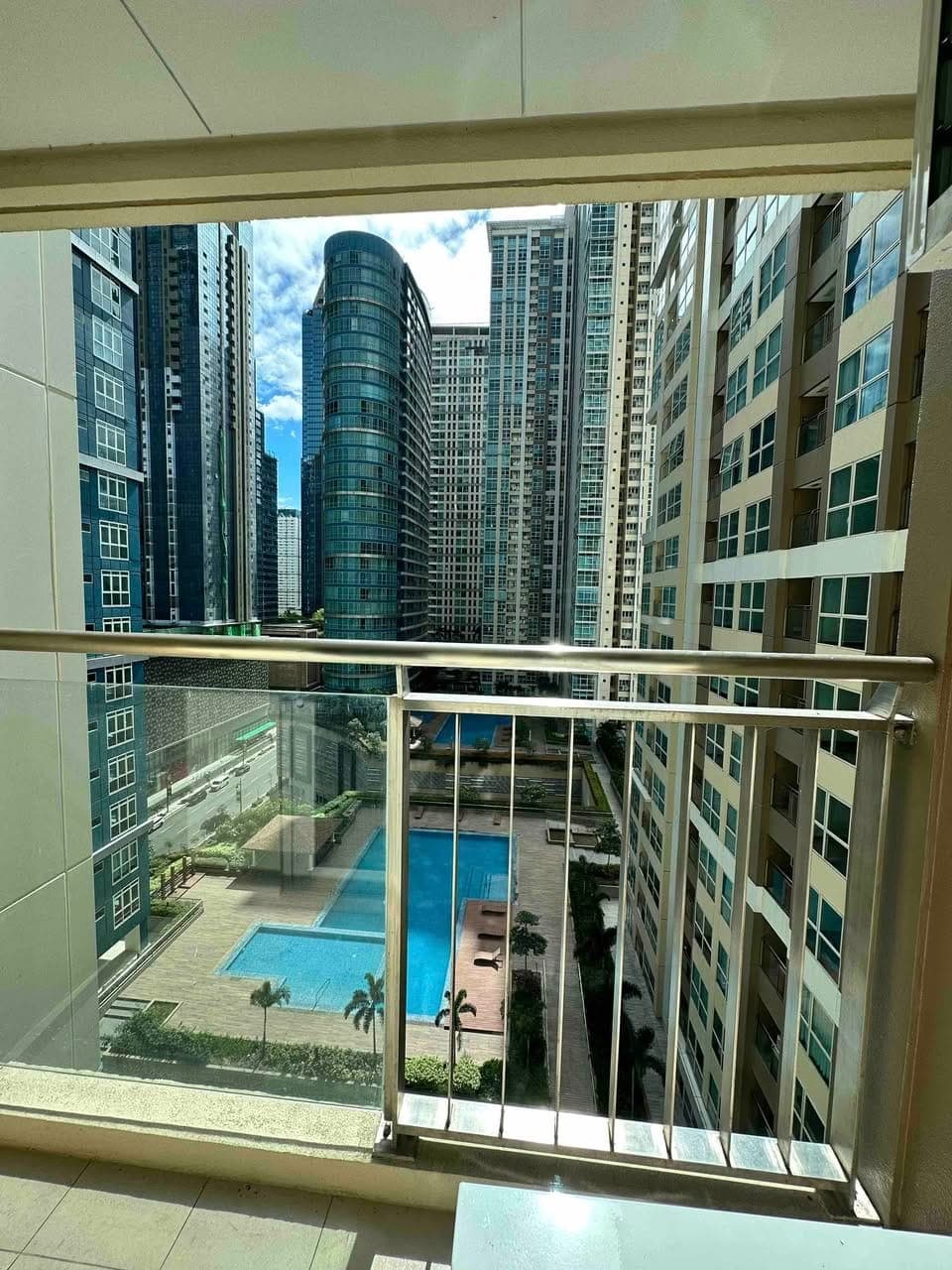 1 Bedroom For Rent Times Square West - photo 4