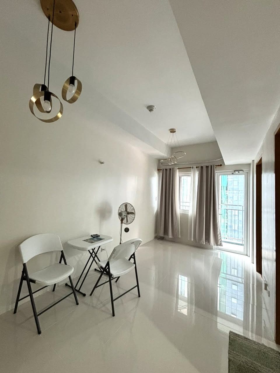 * FOR RENT! Available Now! BGC - photo 4