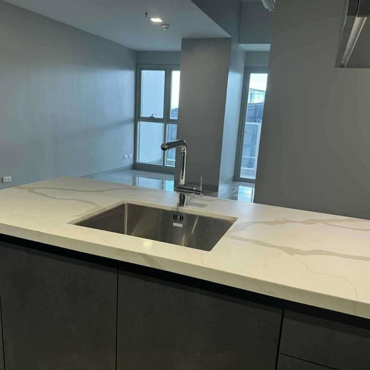 For Rent: Semi Furnished 2BR Unit with Maid’s Room and Balcony at Uptown Arts Condo, BGC - photo 1