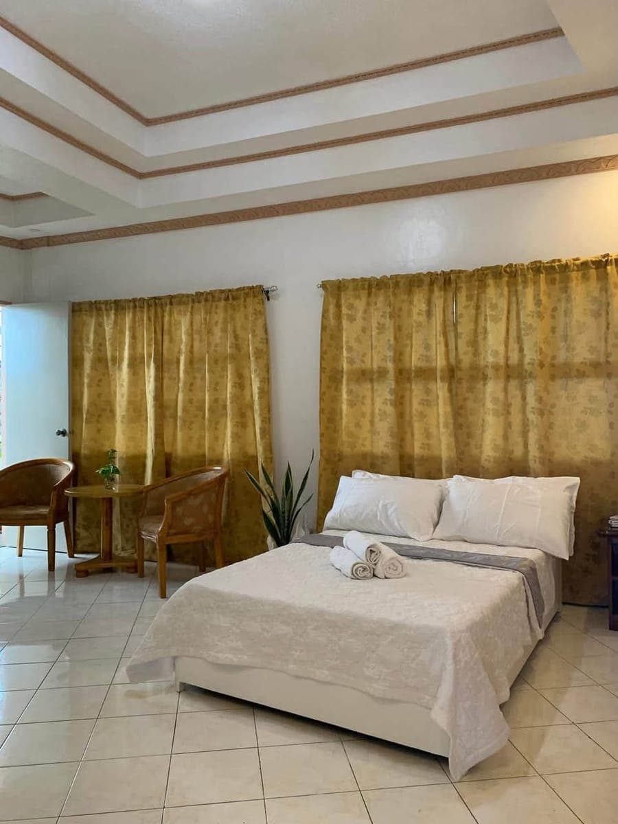 🏠 SPACIOUS 3RD FLOOR HOUSE FOR RENT! ✨ - photo 2