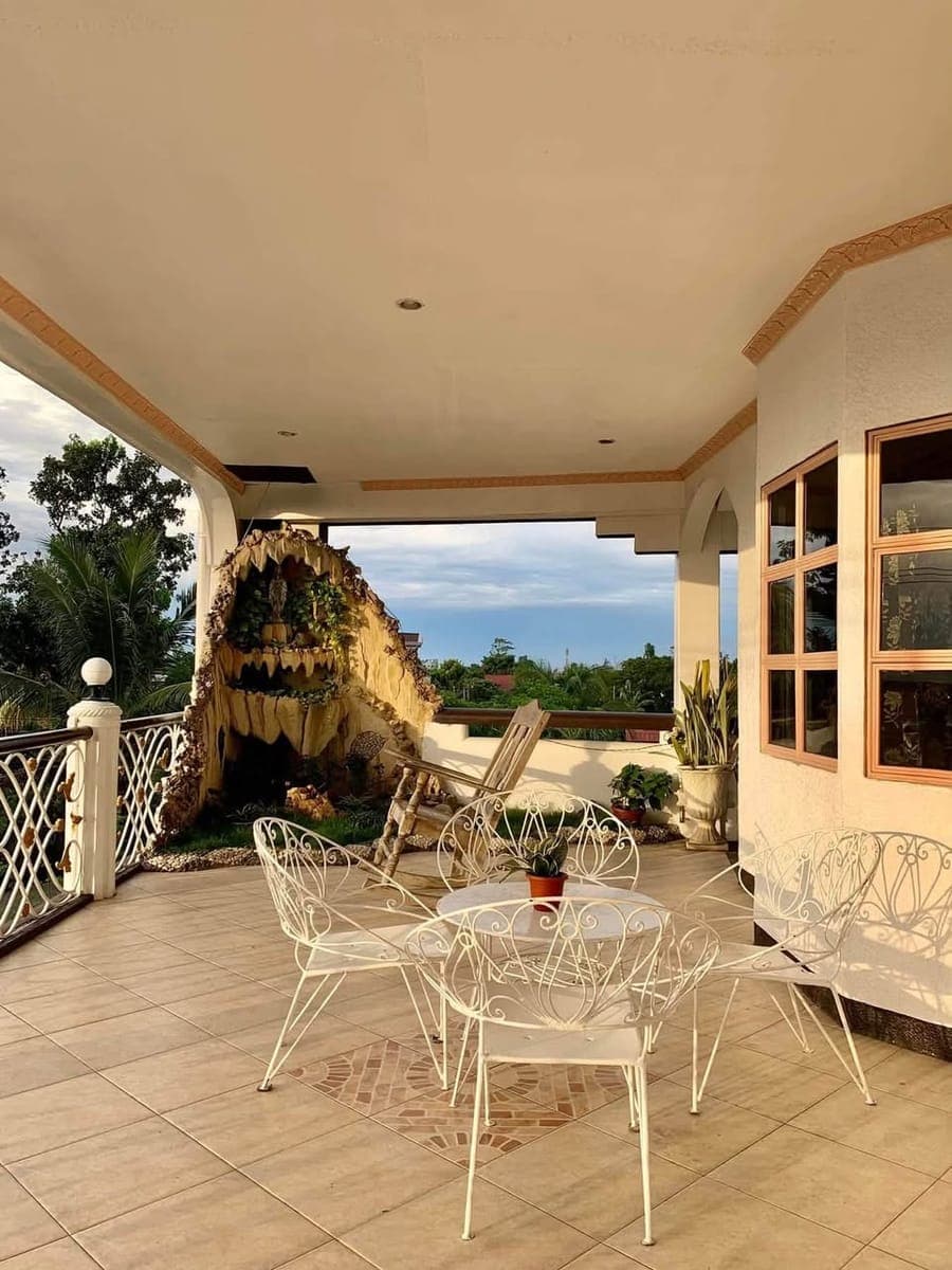 🏠 SPACIOUS 3RD FLOOR HOUSE FOR RENT! ✨ - photo 4