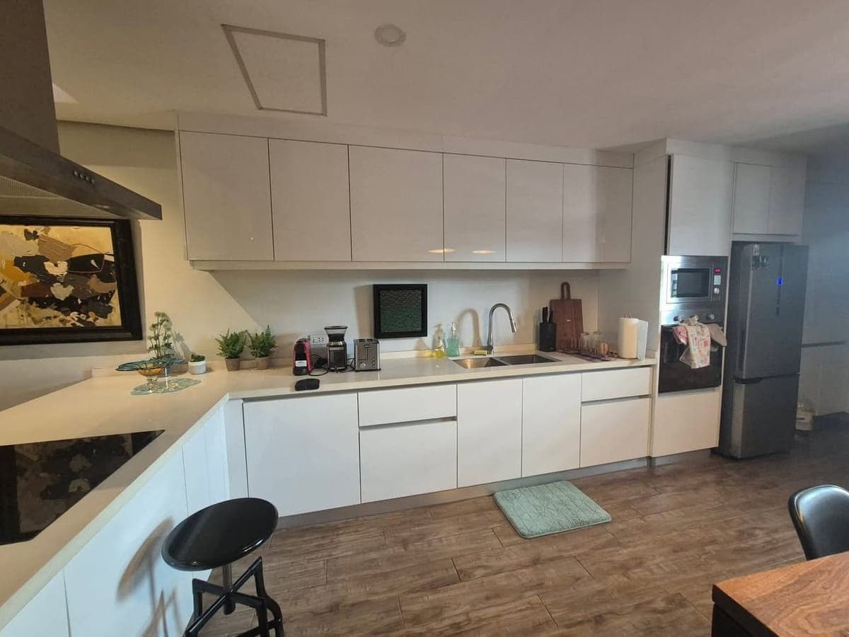 FOR RENT: 2 Bedroom Apartment - photo 1