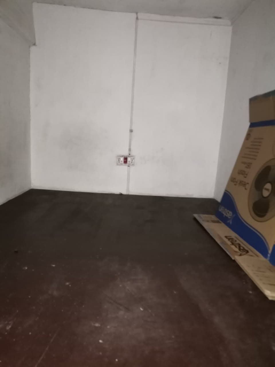 ROOM FOR RENT!! - photo 2