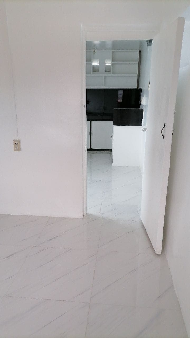 For Rent - photo 2