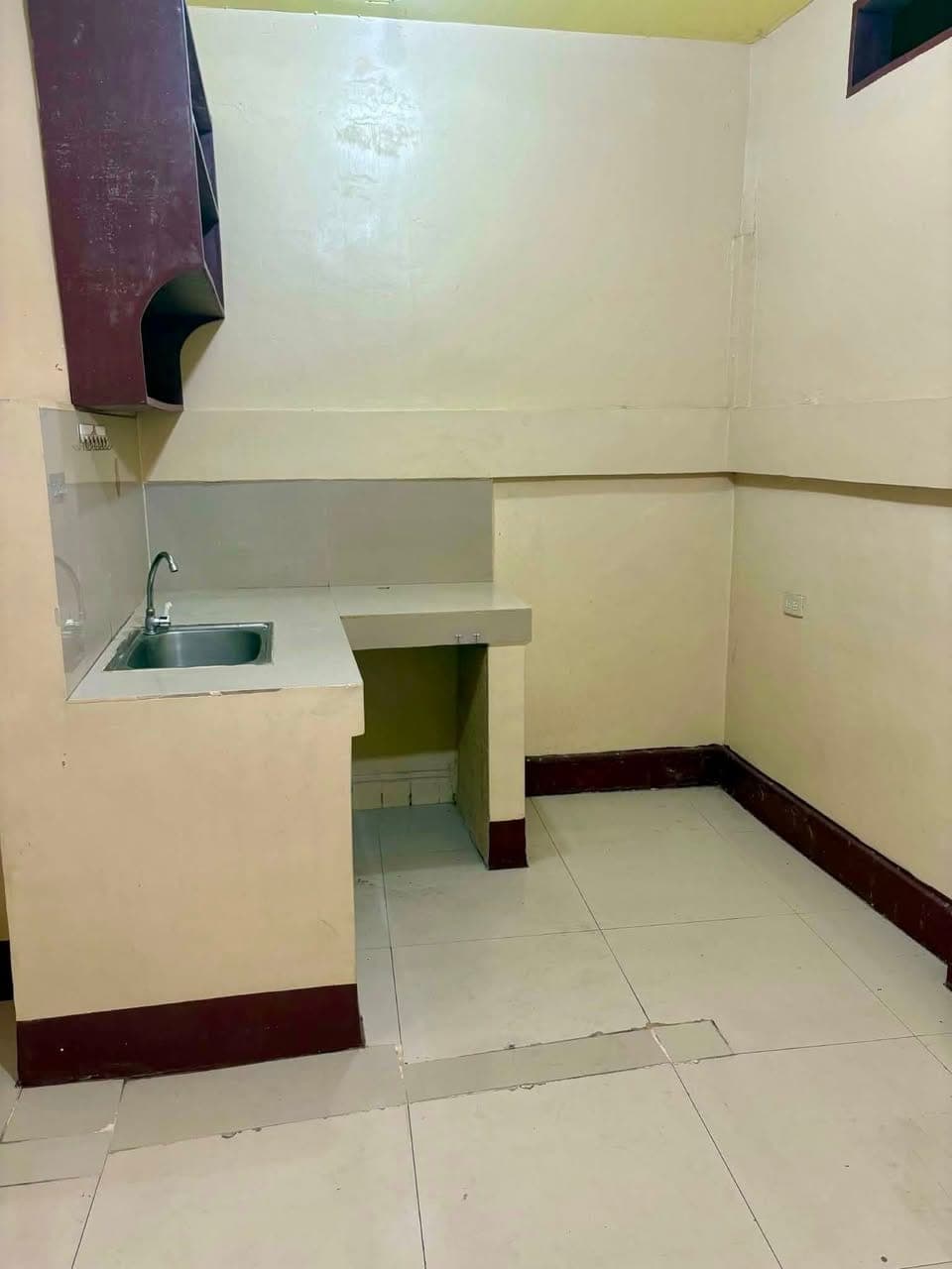 🏡ROOM FOR RENT- LONG TERM TENANT ONLY PLS (at least 6 months) *First Floor - photo 2