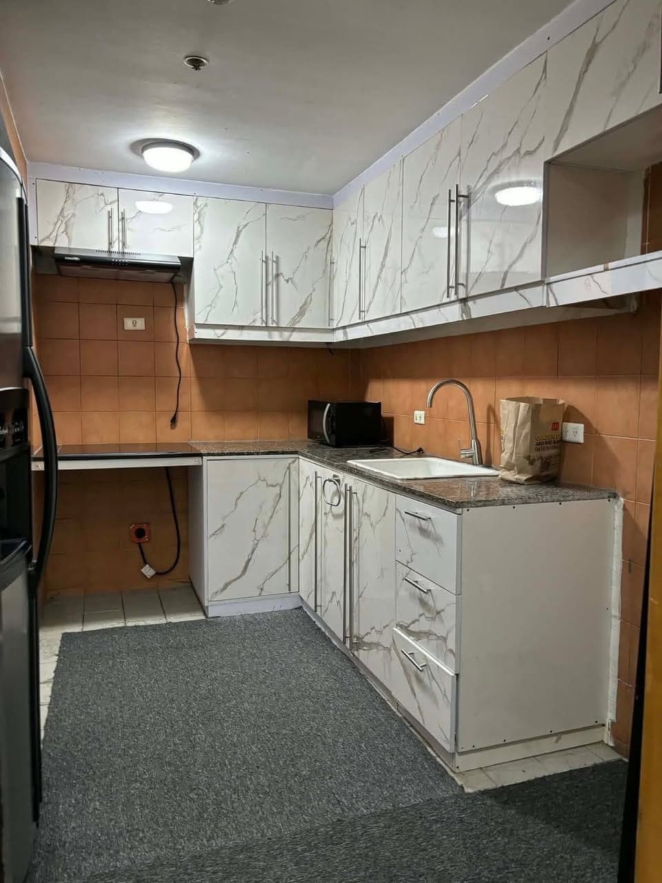 For Lease: Furnished 2 Bedroom Unit with Maids room at One McKinley Place, BGC - photo 4