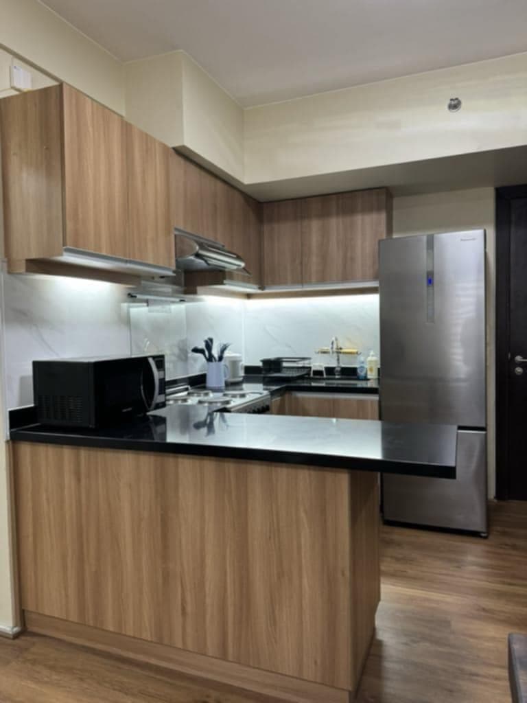 FOR LEASE: - photo 2