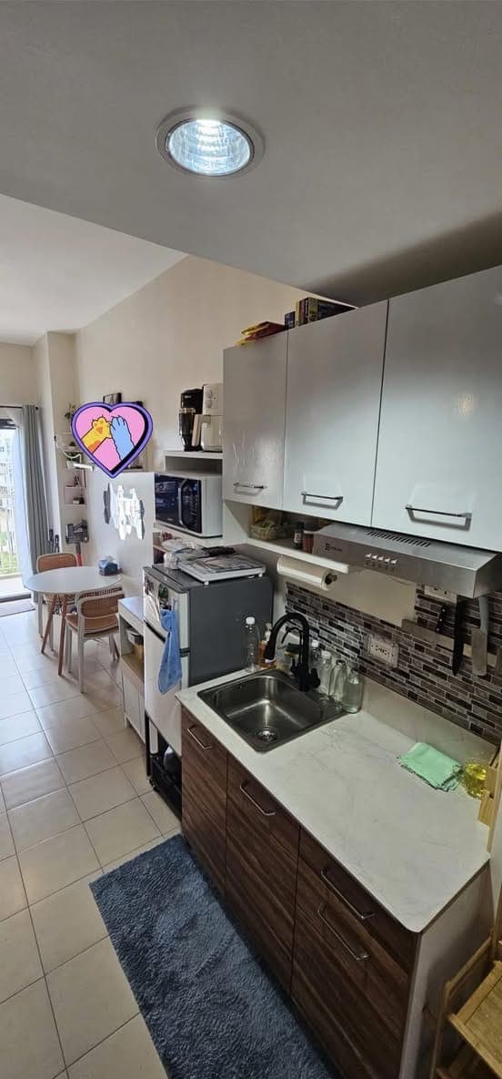 🏢 FOR RENT/SALE : Penthouse Corner Unit w/ Balcony + Parking | SMDC Hill Residences - photo 2