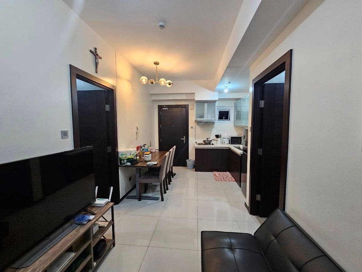 For Rent: 2BR Unit in Trion Tower 3, BGC 🏙️ - photo 4