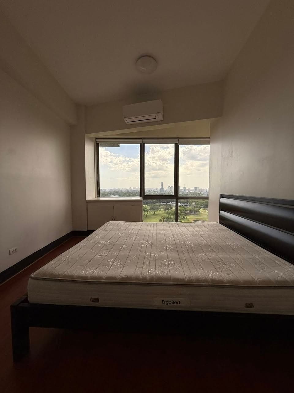 For Lease: Bellagio Tower 3 | Facing Manila Polo Club - photo 4