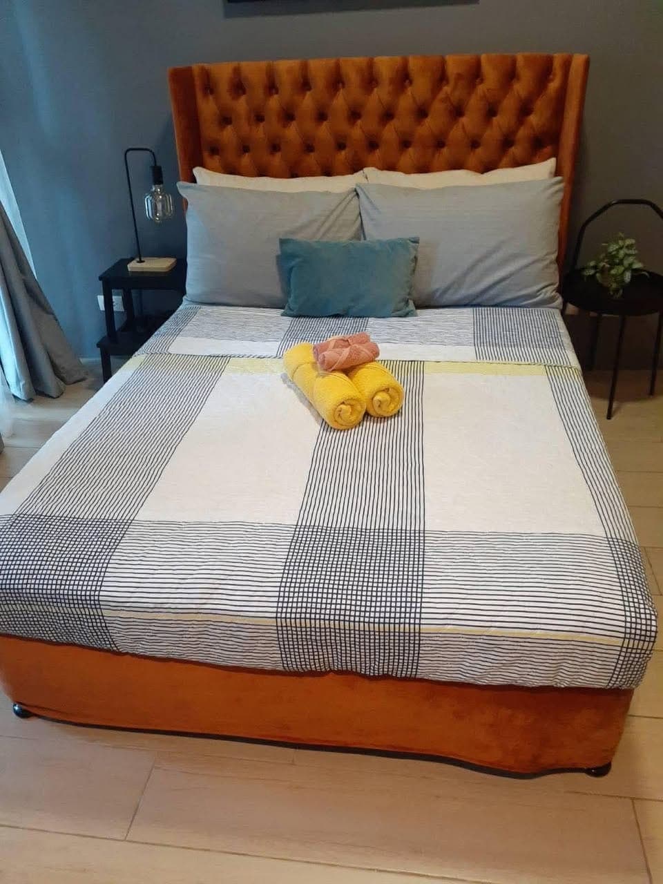 𝐅𝐎𝐑 𝐑𝐄𝐍𝐓: 1BR Condominium Uptown Parksuites, Taguig - photo 1