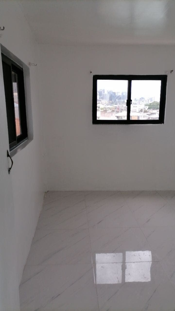 For Rent - photo 2